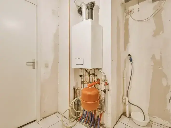 Professional Water Heater Installation services by SnoFalls Plumbing LLC in Kent, WA &mdash; licensed Plumbing provider
